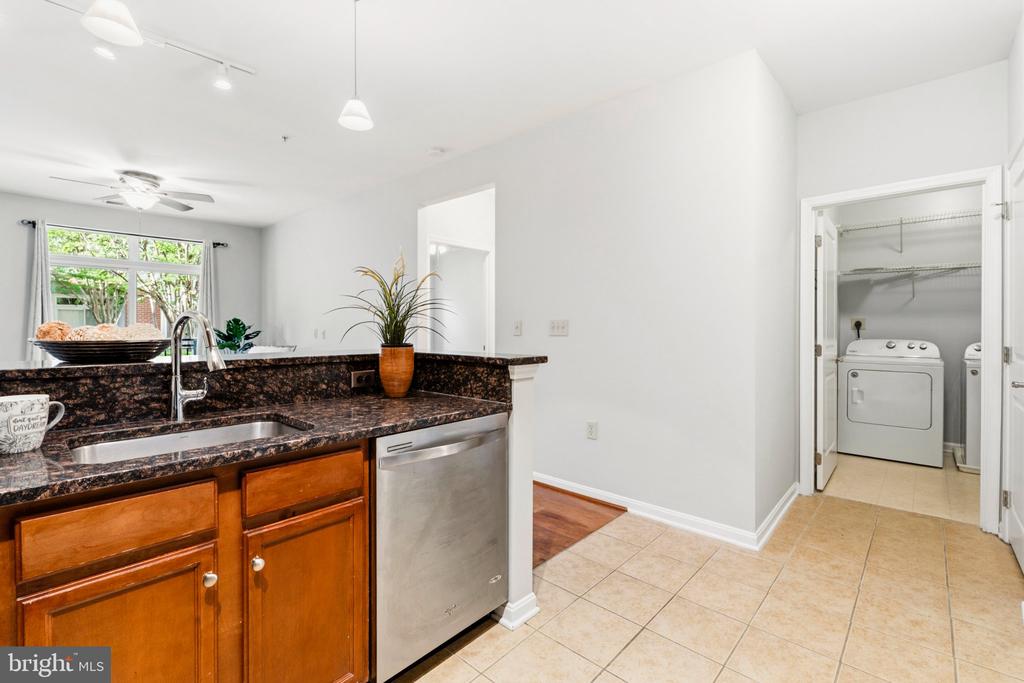2665 PROSPERITY AVENUE Unit: 105