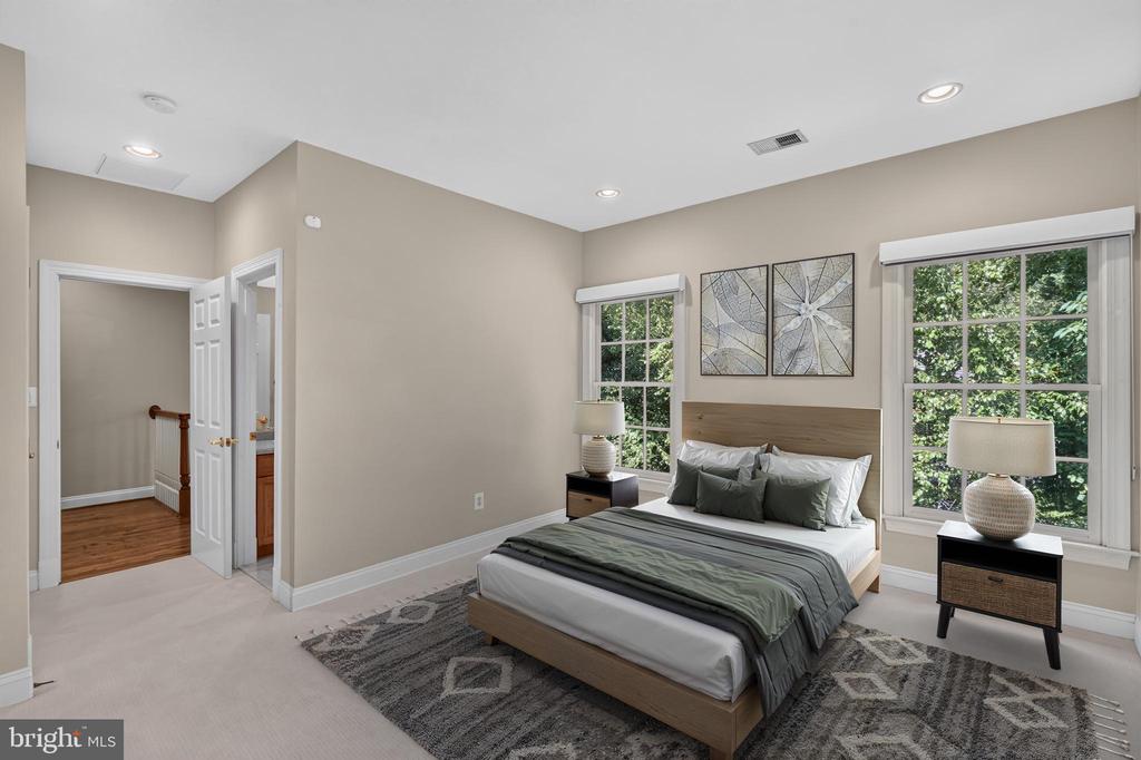 7834 MONTVALE WAY