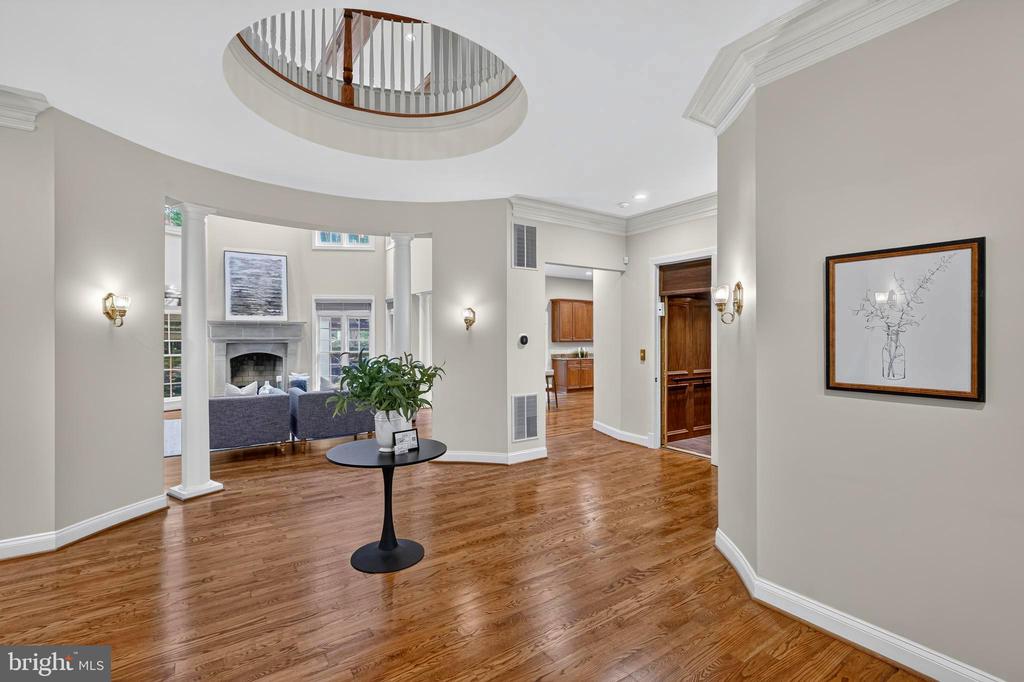 7834 MONTVALE WAY