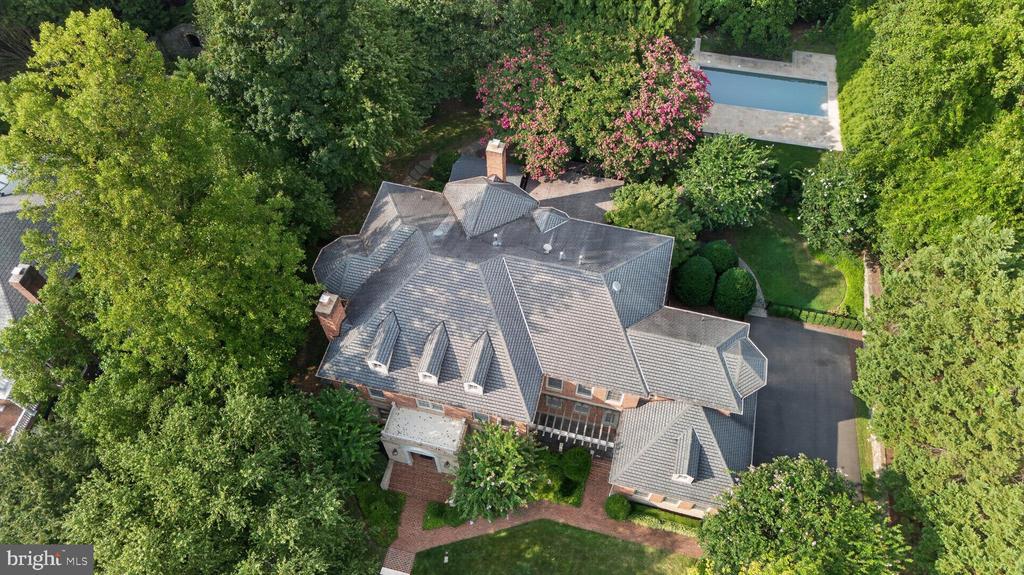 7834 MONTVALE WAY