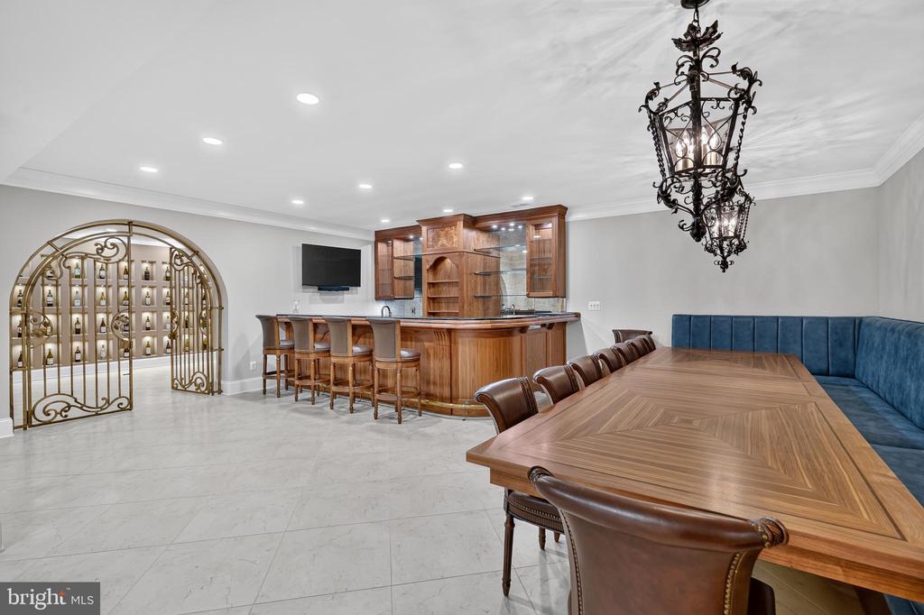 7834 MONTVALE WAY