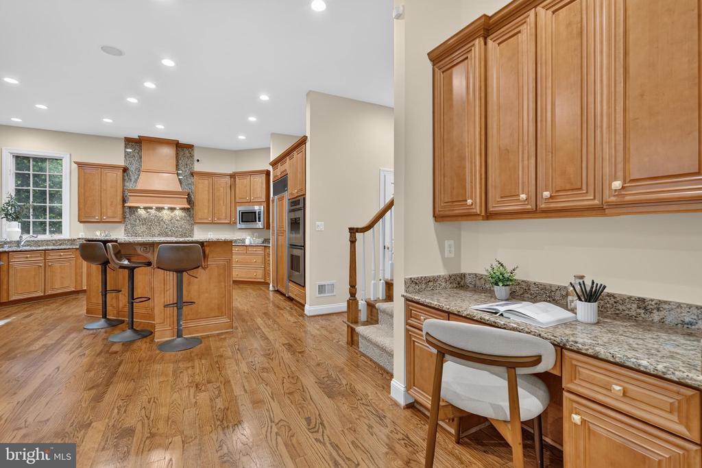 7834 MONTVALE WAY