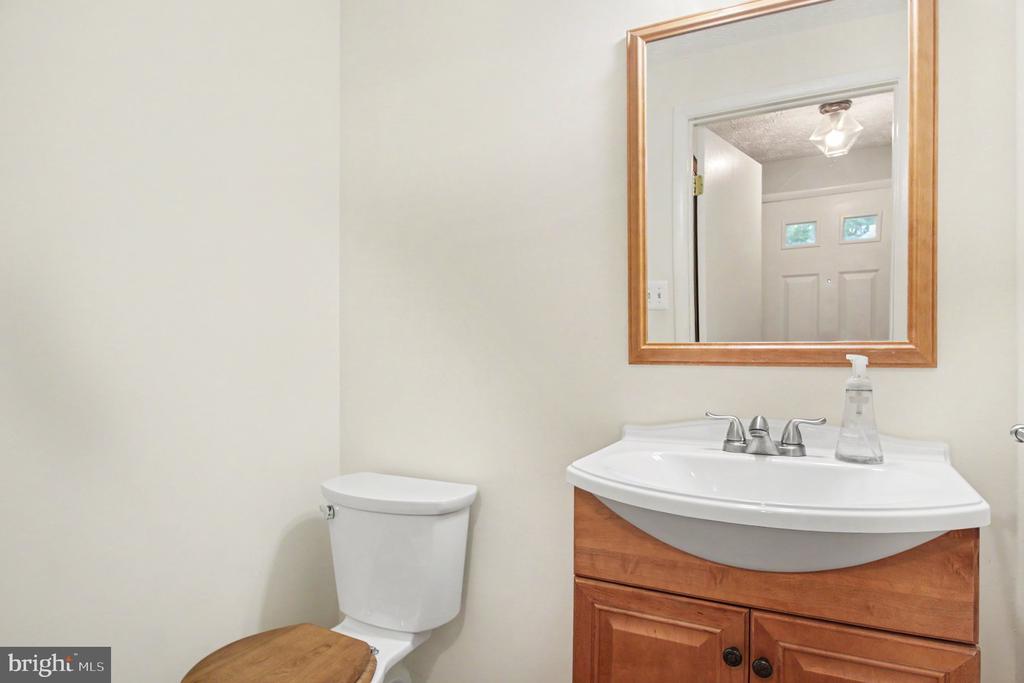 11510 UNDEROAK COURT