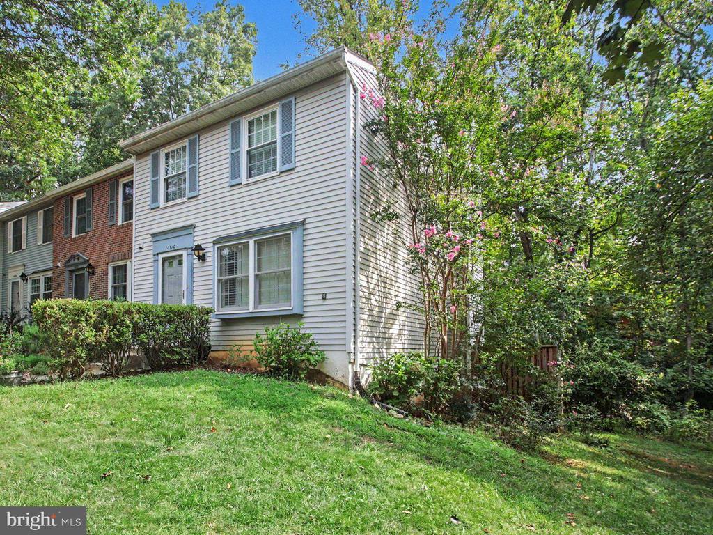 11510 UNDEROAK COURT