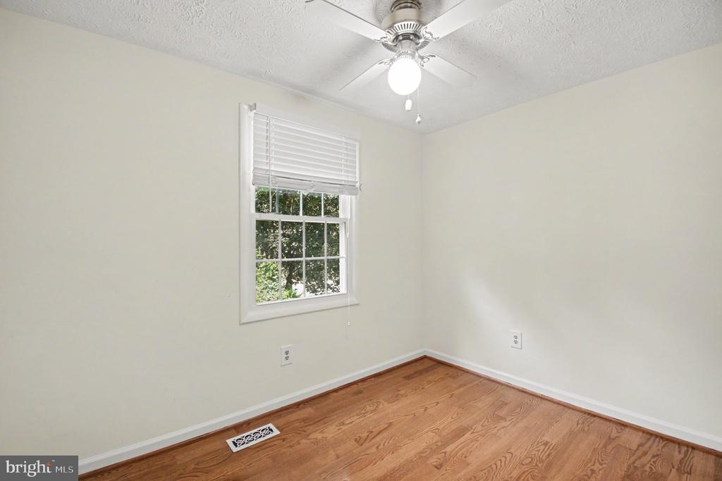 11510 UNDEROAK COURT