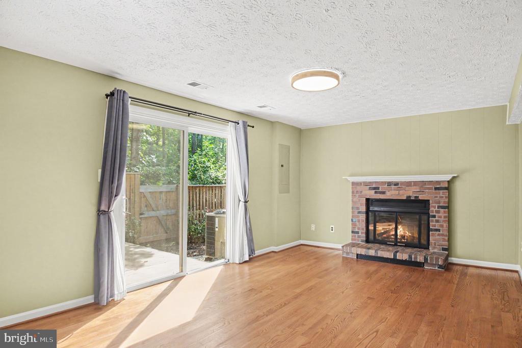 11510 UNDEROAK COURT