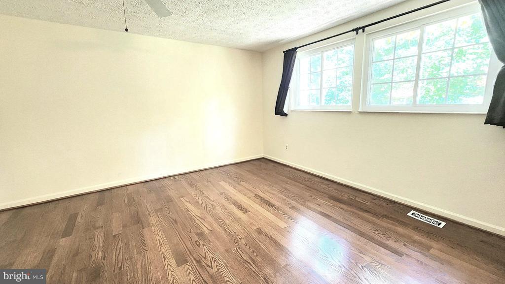 11510 UNDEROAK COURT
