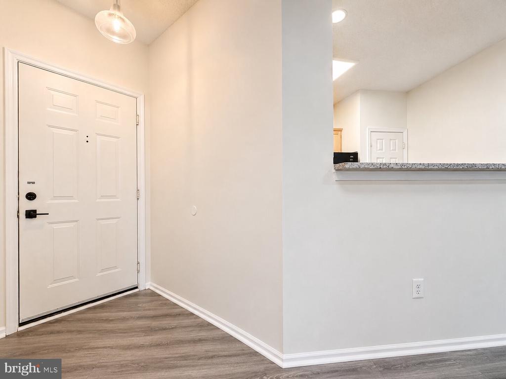 14314 CLIMBING ROSE WAY Unit: 102