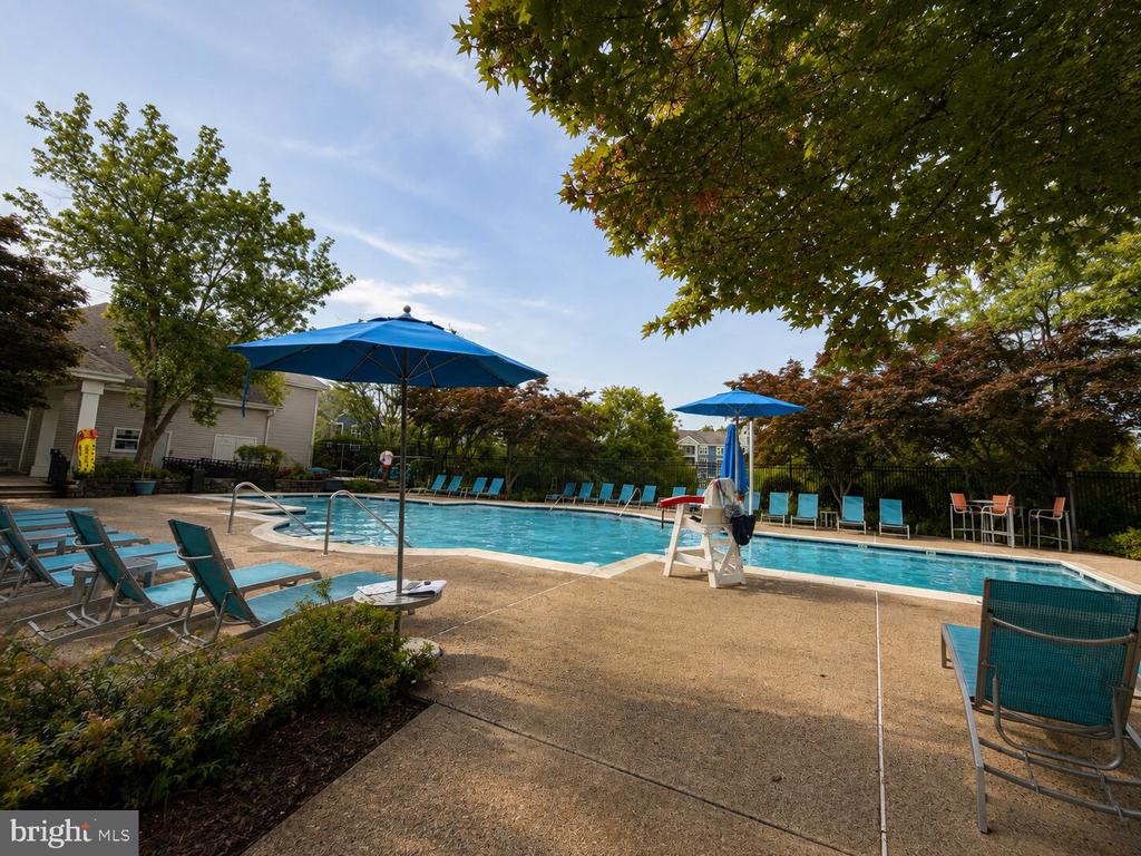 14314 CLIMBING ROSE WAY Unit: 102
