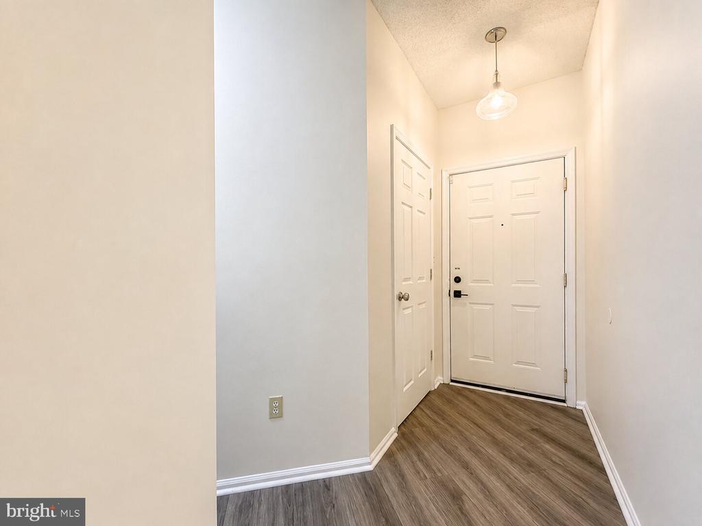 14314 CLIMBING ROSE WAY Unit: 102