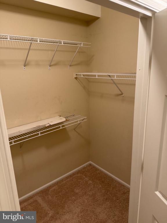 1530 SPRING GATE DRIVE Unit: 9104