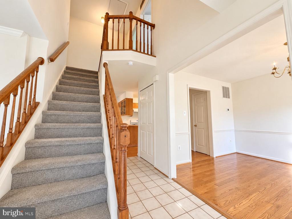6214 FLORENCE LANE