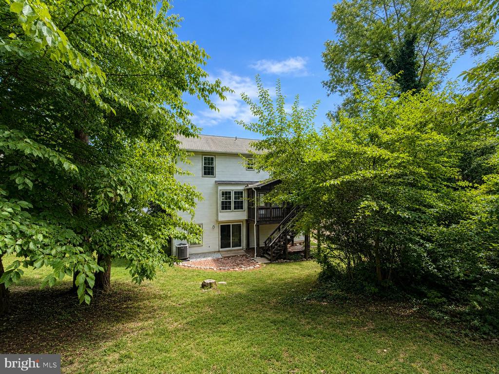 6214 FLORENCE LANE