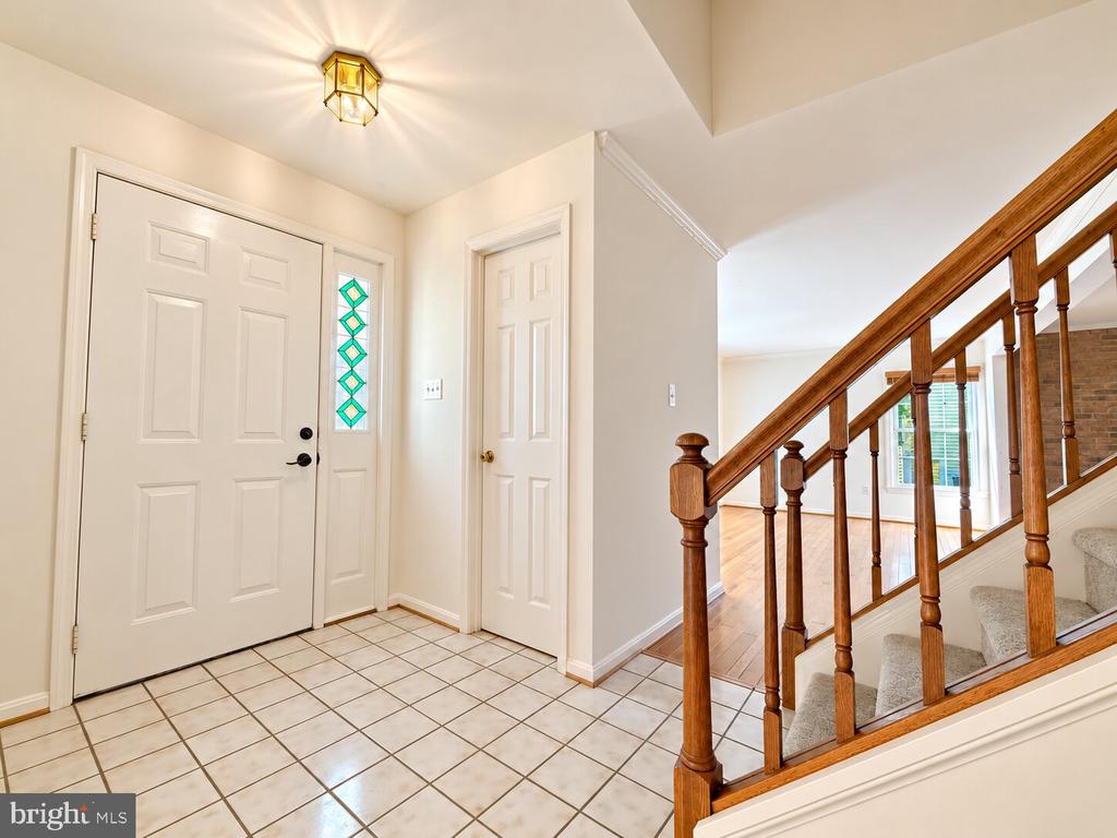 6214 FLORENCE LANE