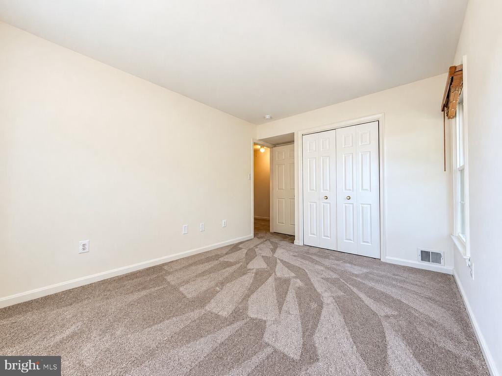 6214 FLORENCE LANE