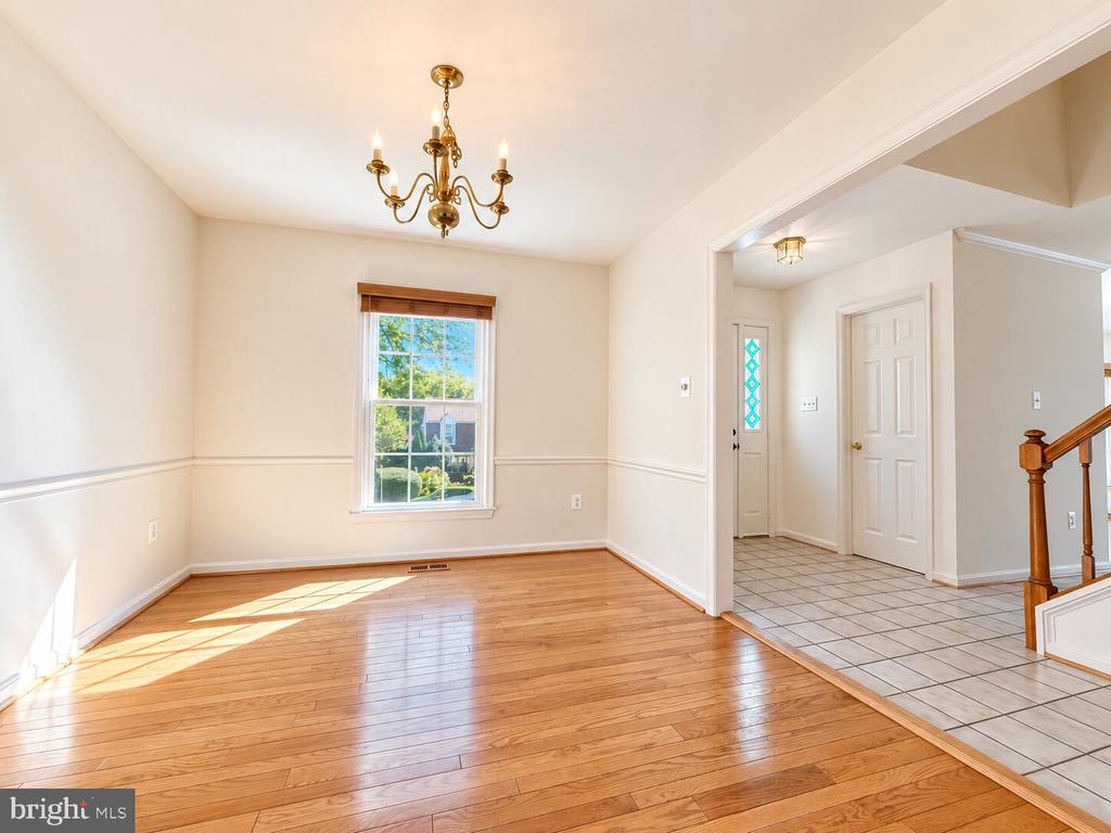6214 FLORENCE LANE