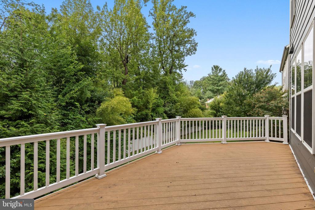 6203 CHAMPION OAK COURT