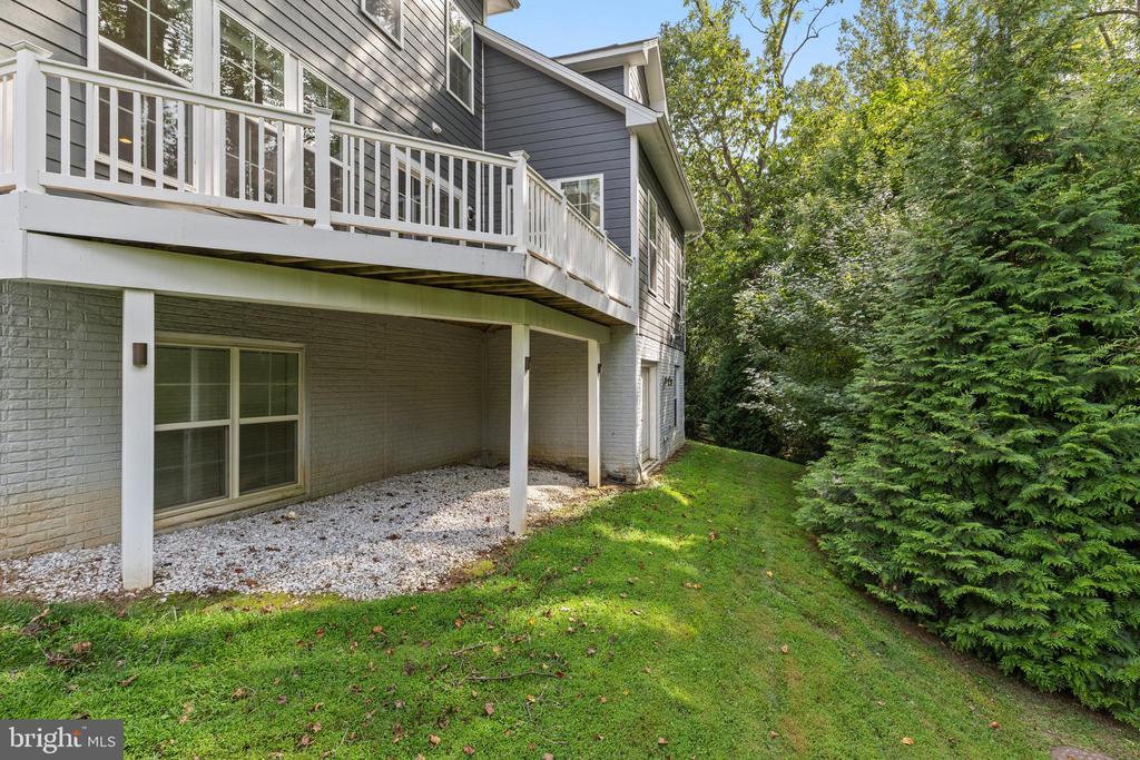 6203 CHAMPION OAK COURT
