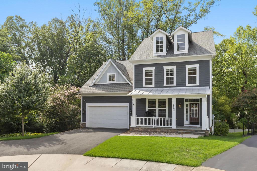 6203 CHAMPION OAK COURT