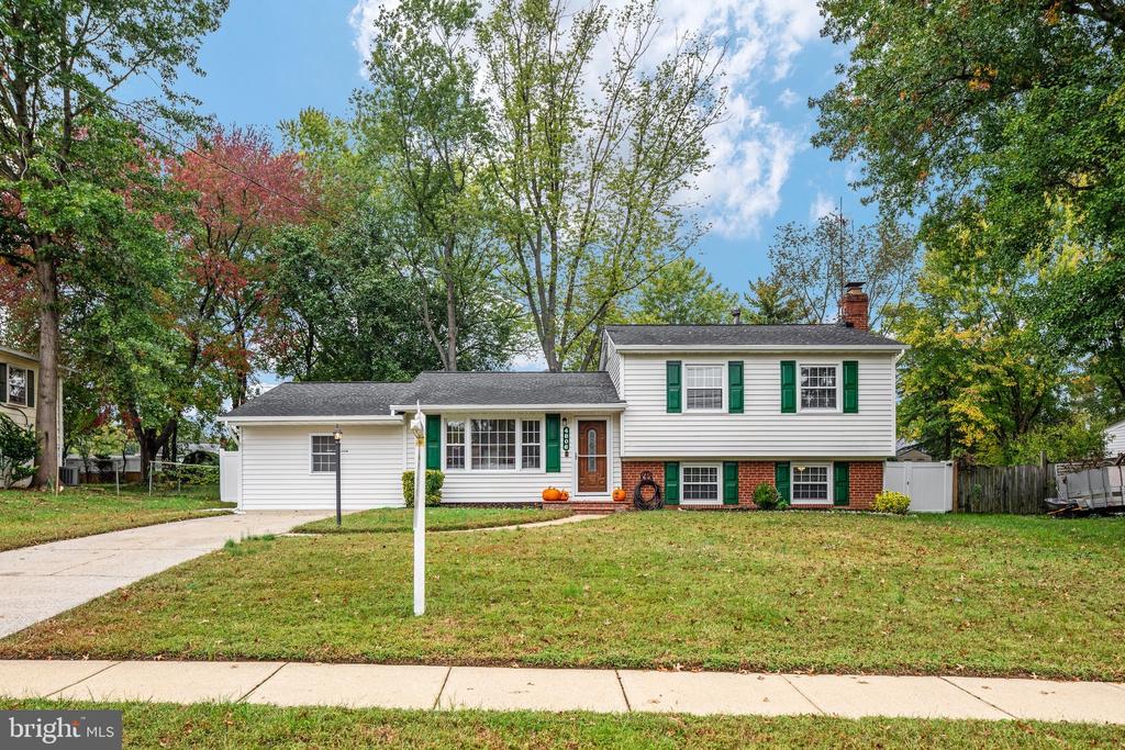 4806 EUBANK