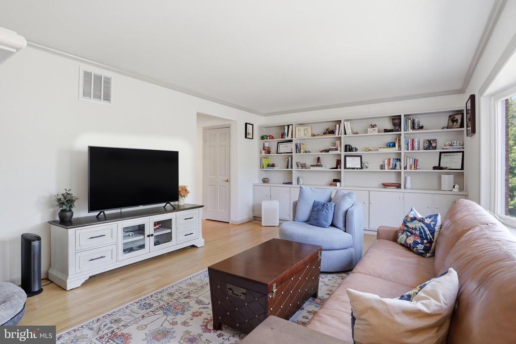 1151 RANDOLPH ROAD