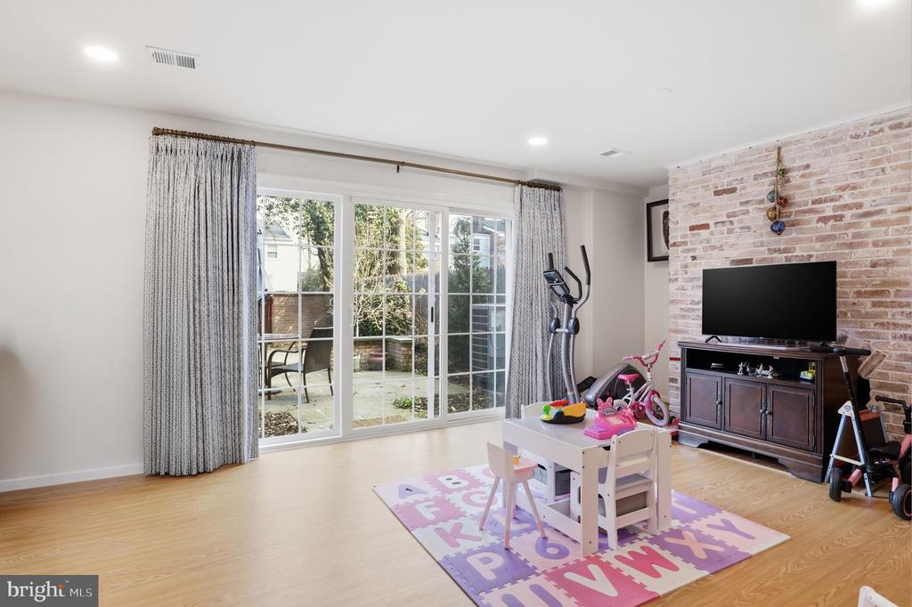 1151 RANDOLPH ROAD