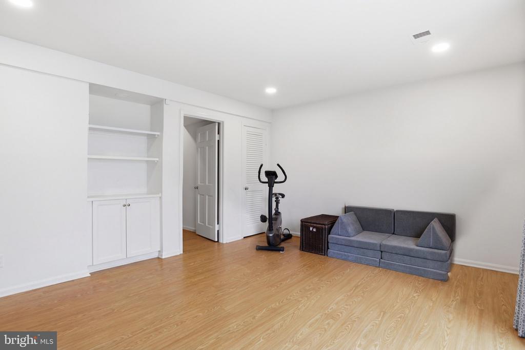 1151 RANDOLPH ROAD