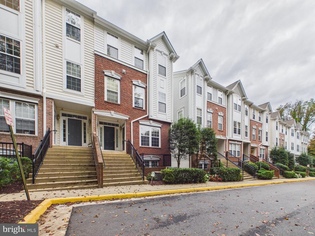 11626 - A CAVALIER LANDING COURT