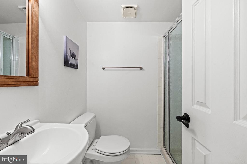 8265 CEDAR LANDING COURT