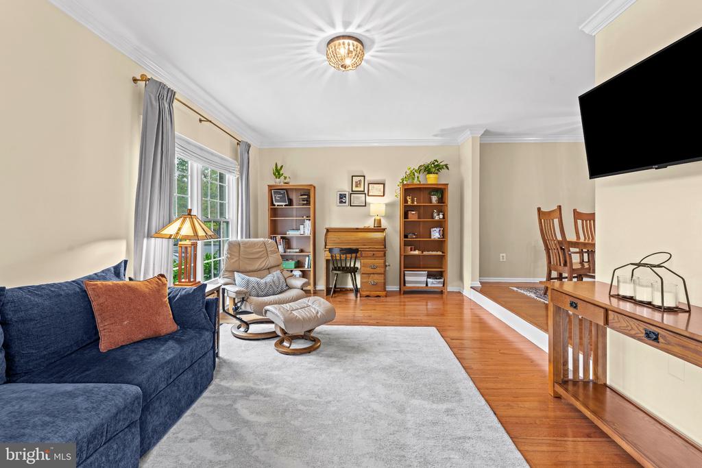 8265 CEDAR LANDING COURT