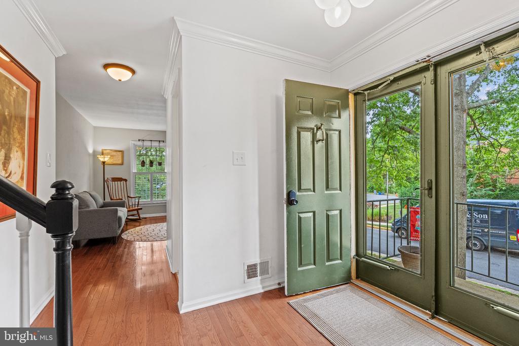 8265 CEDAR LANDING COURT