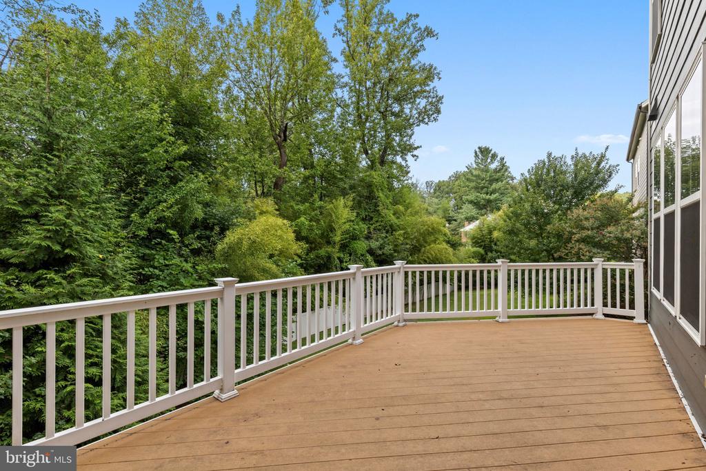 6203 CHAMPION OAK COURT