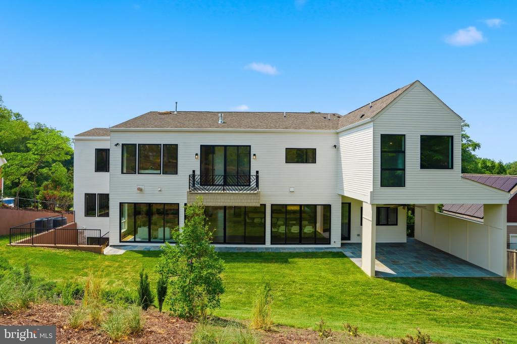 1917 KENBAR COURT