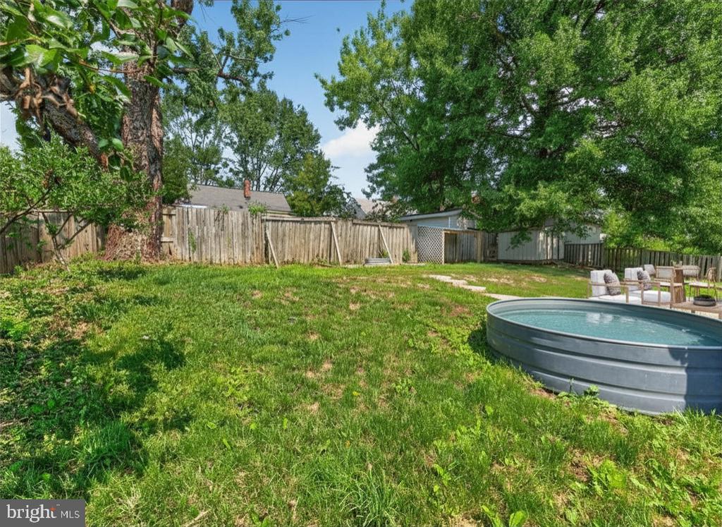 6010 BANGOR DRIVE