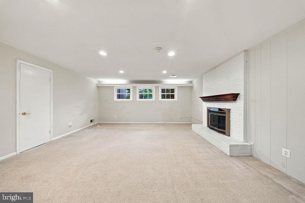 1632 MORRILL COURT