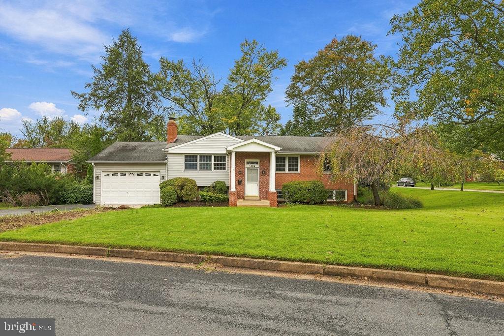 1632 MORRILL COURT