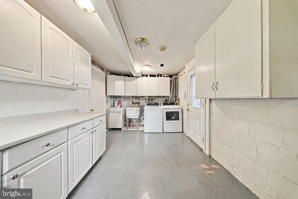 1632 MORRILL COURT