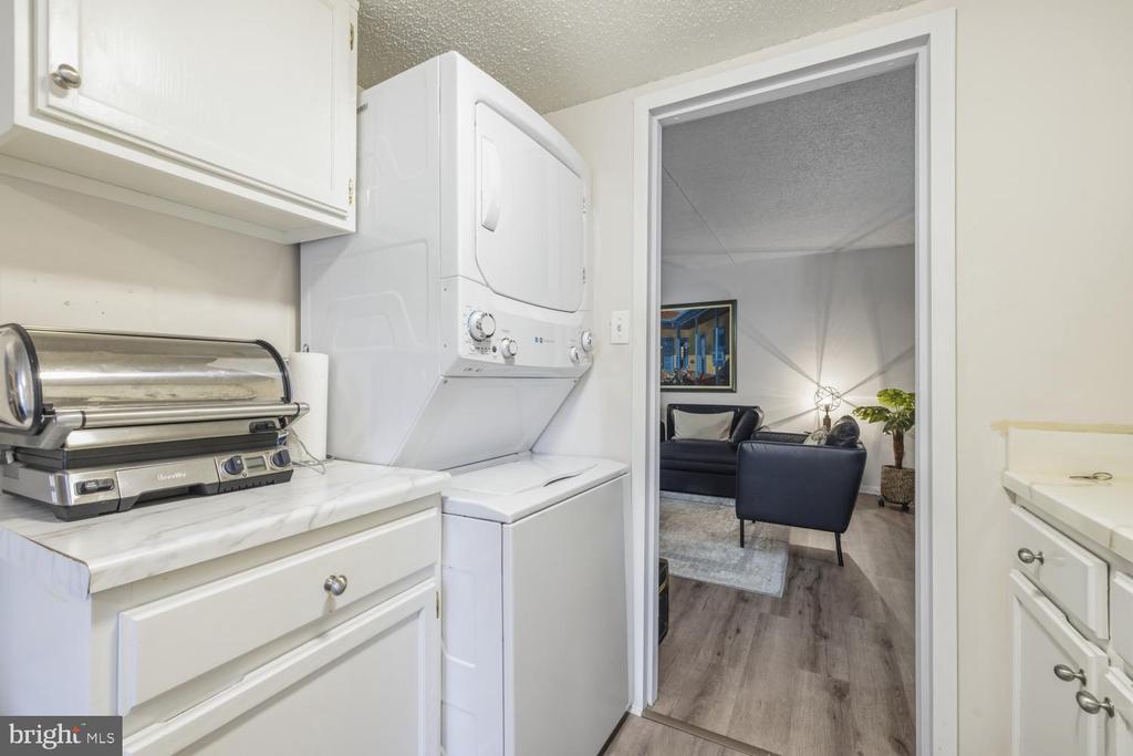 11815 BRETON COURT Unit: 12B