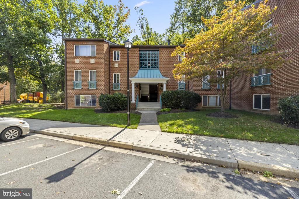 11815 BRETON COURT Unit: 12B