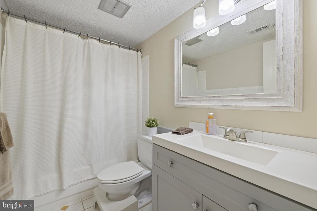 11815 BRETON COURT Unit: 12B