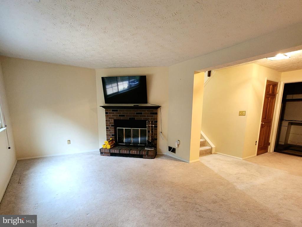 1610 BARNSTEAD DRIVE