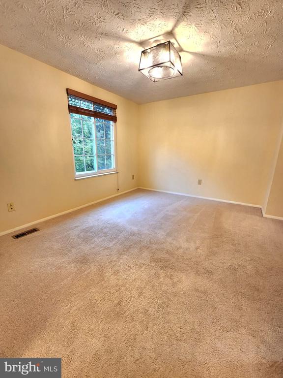 1610 BARNSTEAD DRIVE