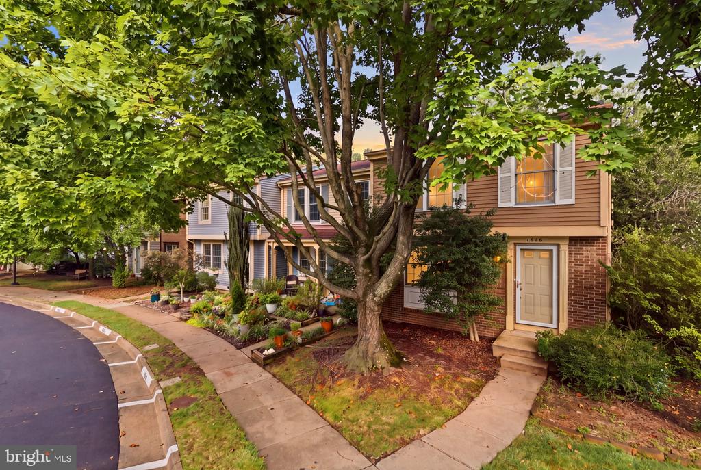 1610 BARNSTEAD DRIVE