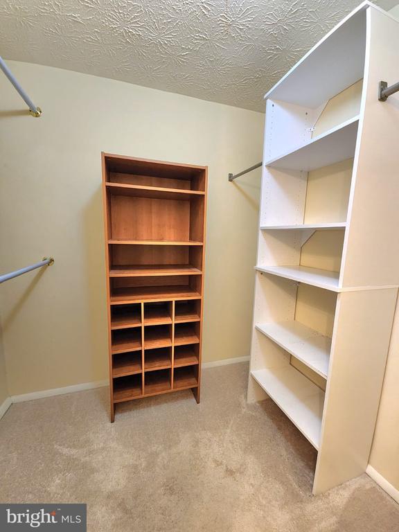 1610 BARNSTEAD DRIVE