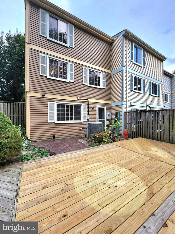 1610 BARNSTEAD DRIVE
