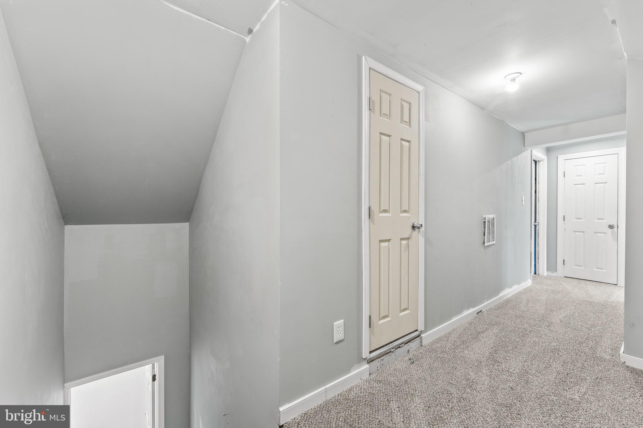 1908 WINDINGRIDGE DRIVE