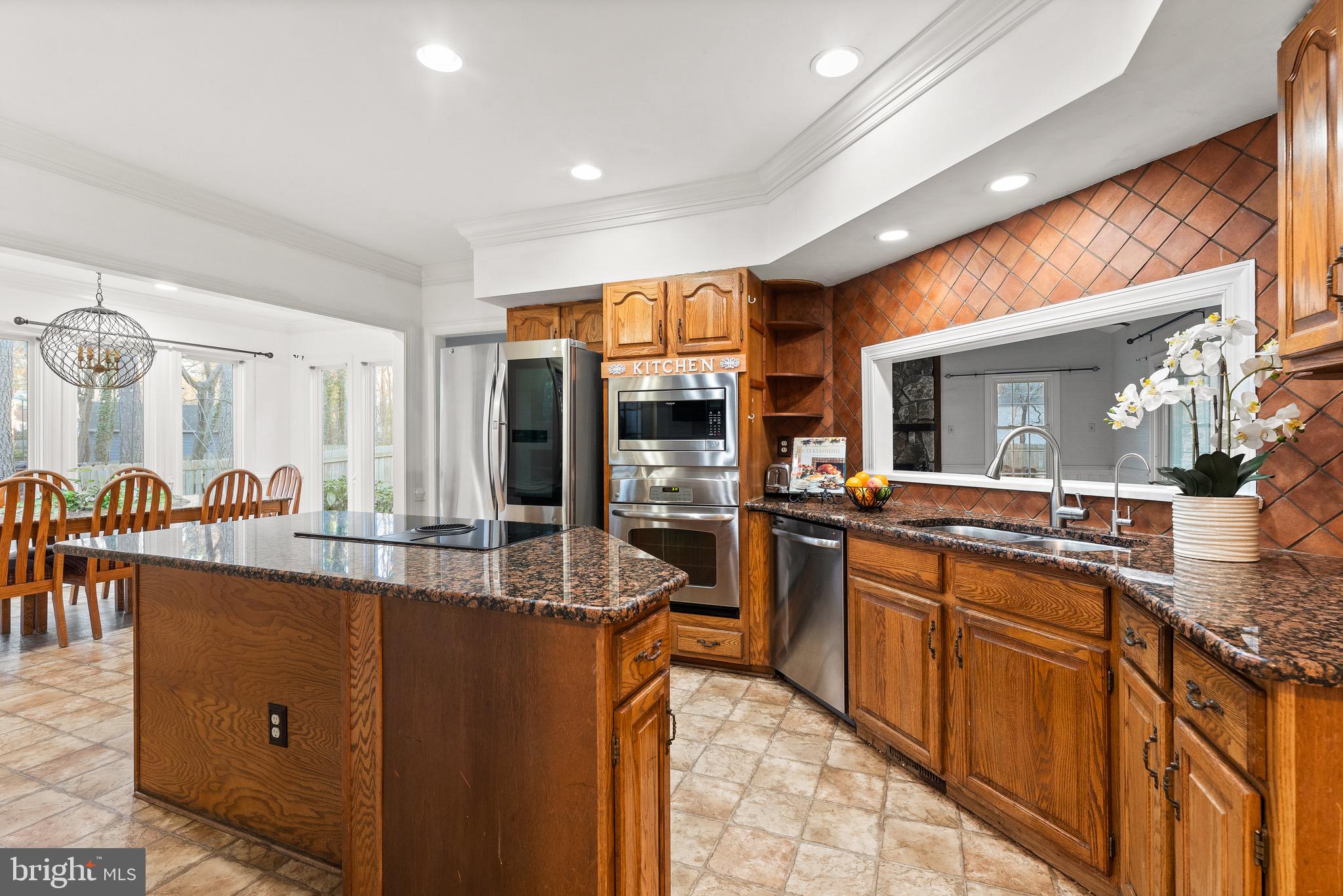 1908 WINDINGRIDGE DRIVE