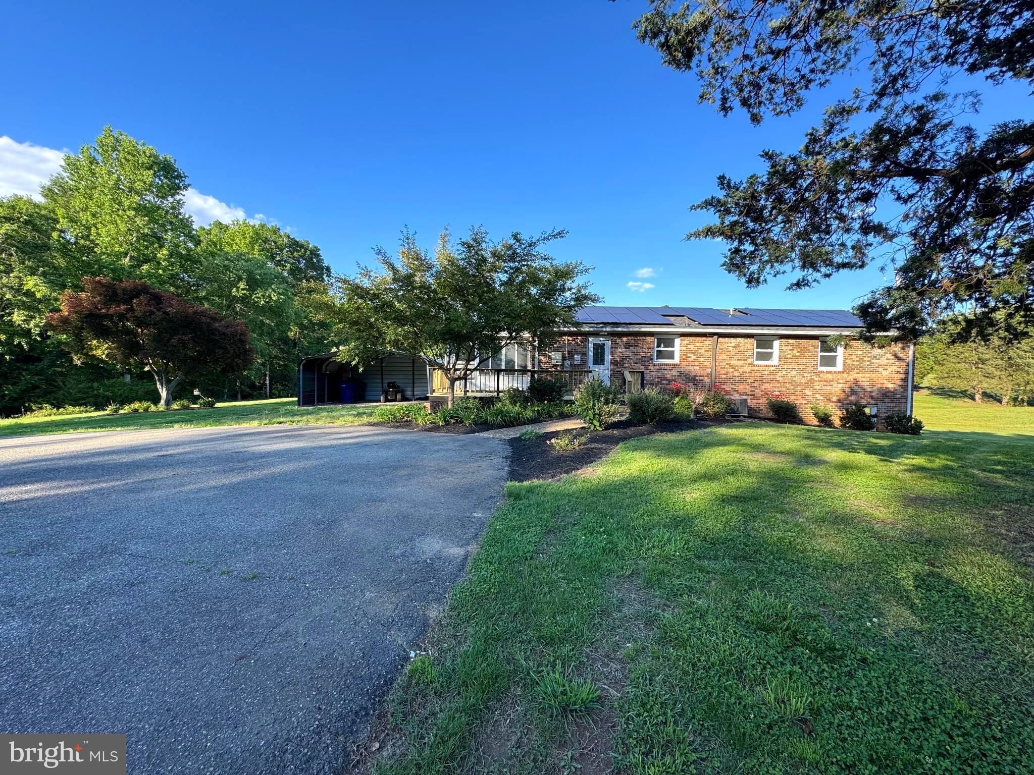 3925 SENIOR LANE