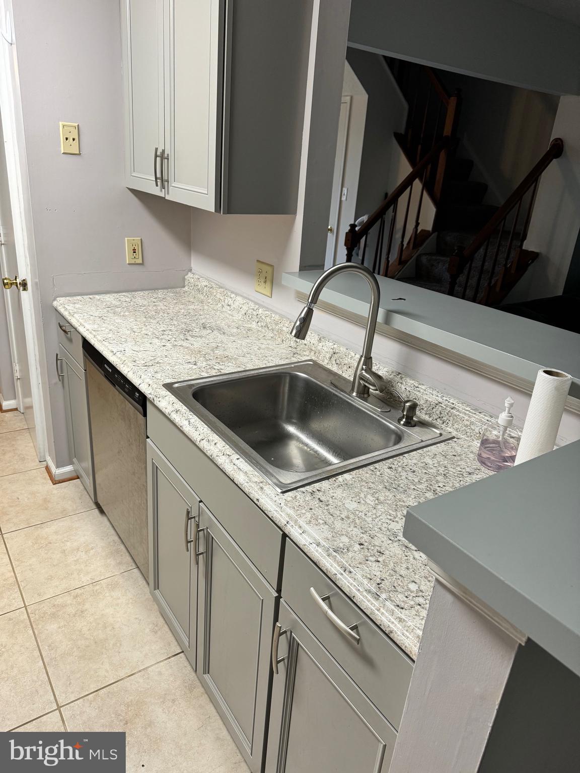 5099 MALLARDS LANDING DRIVE