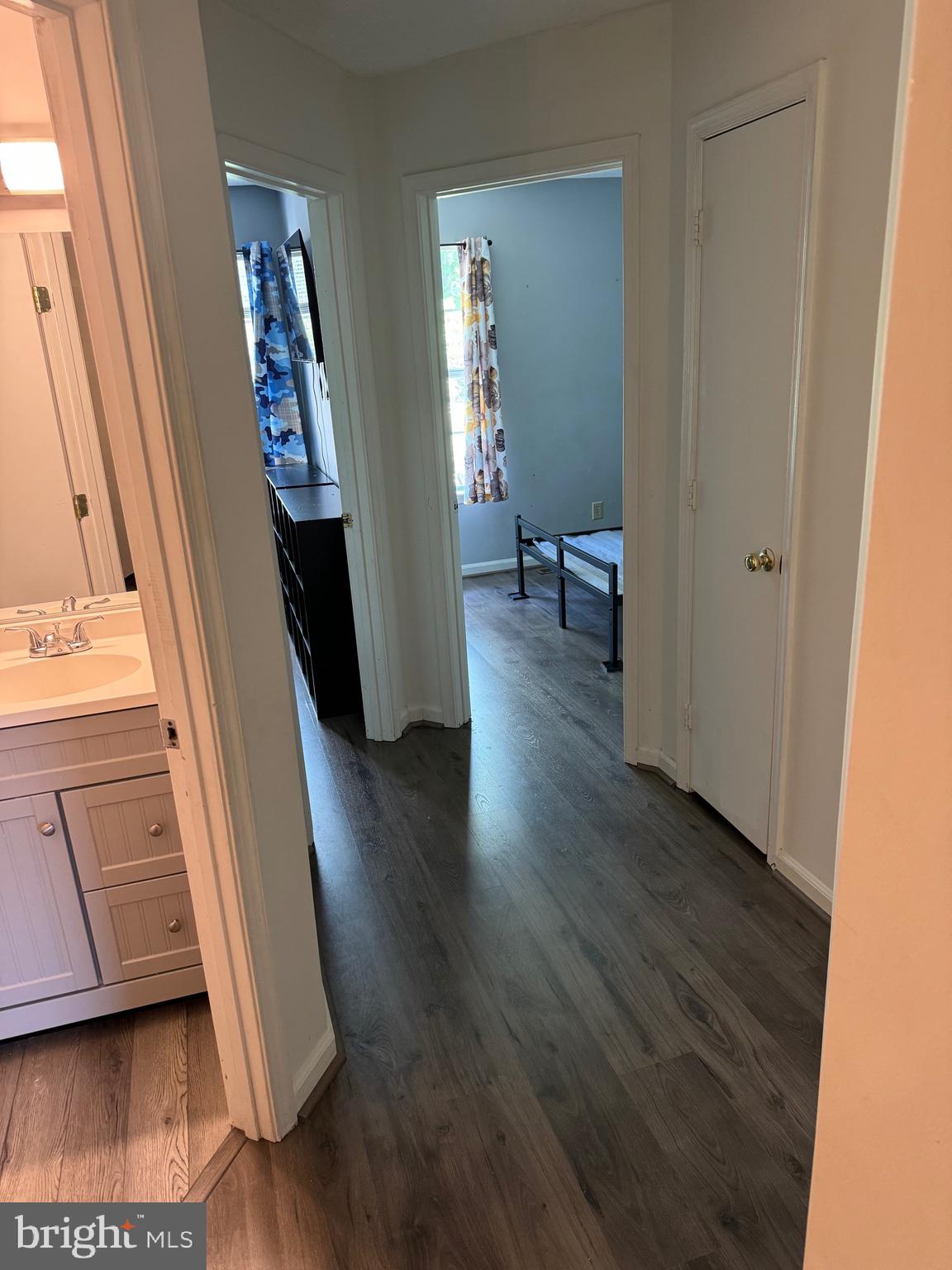 5099 MALLARDS LANDING DRIVE